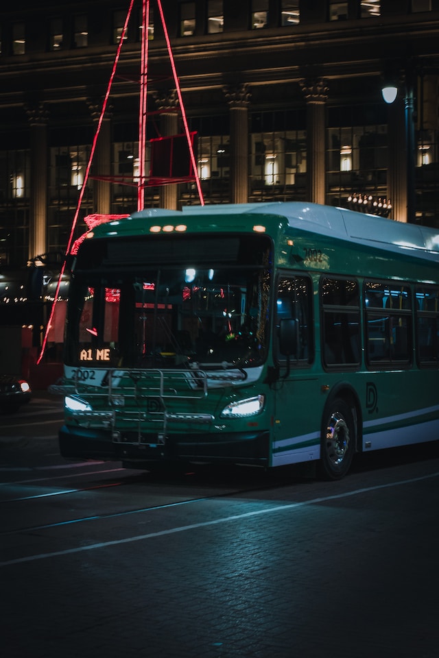 Party Bus Safety Tips For A Fun Night In Toronto