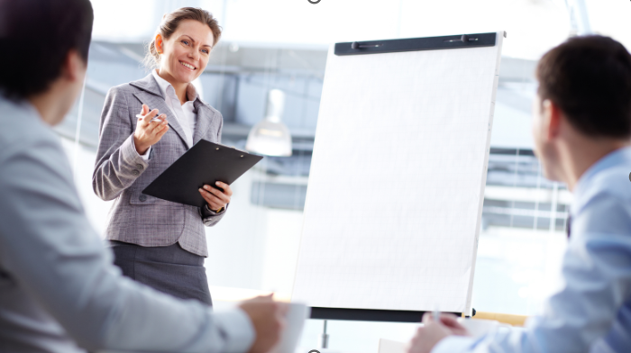 How Sales Training Programs Drive High-Performance Teams and Boost Revenue Growth