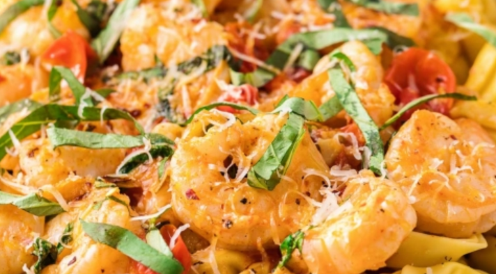 Quick and Flavorful Shrimp Tortellini for Busy Nights