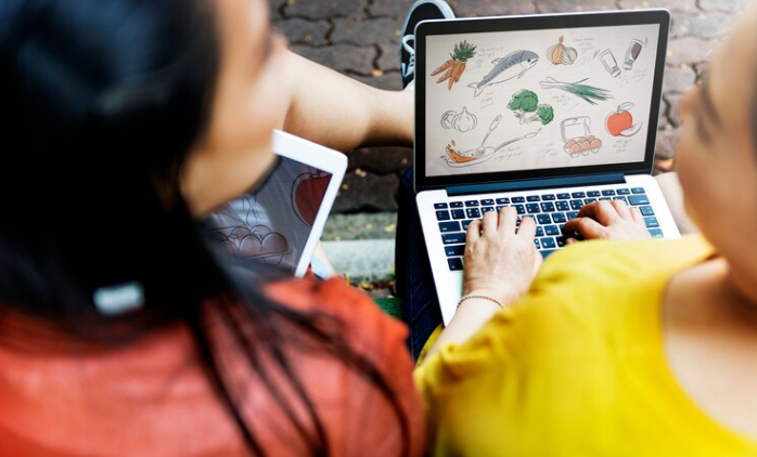 Choosing the Right Website Management Service: What Smart Brands Do Differently