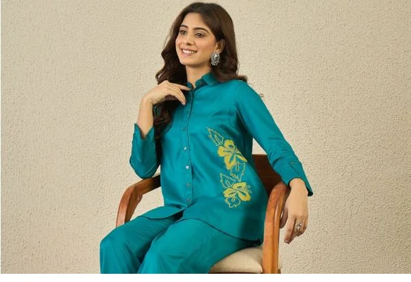 A History of Iconic Formal Dresses For Women Through the Decades