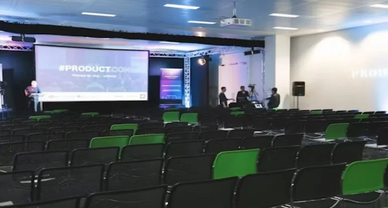 Your Tech Setup Is Giving Local Bar, Not Billboard Awards. Fix It.